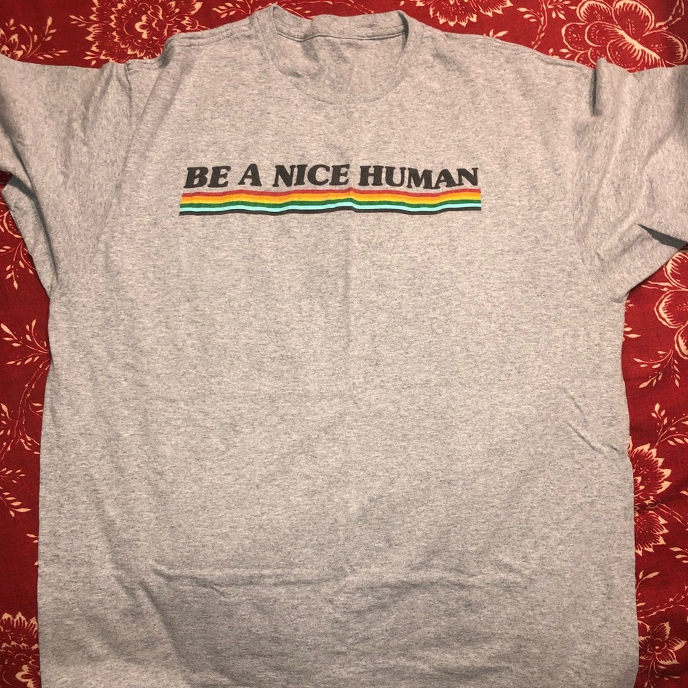Women’s logo tee